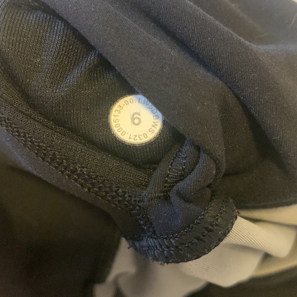 Lululemon Wunder Train High Rise 25” - Picture 2 of 3